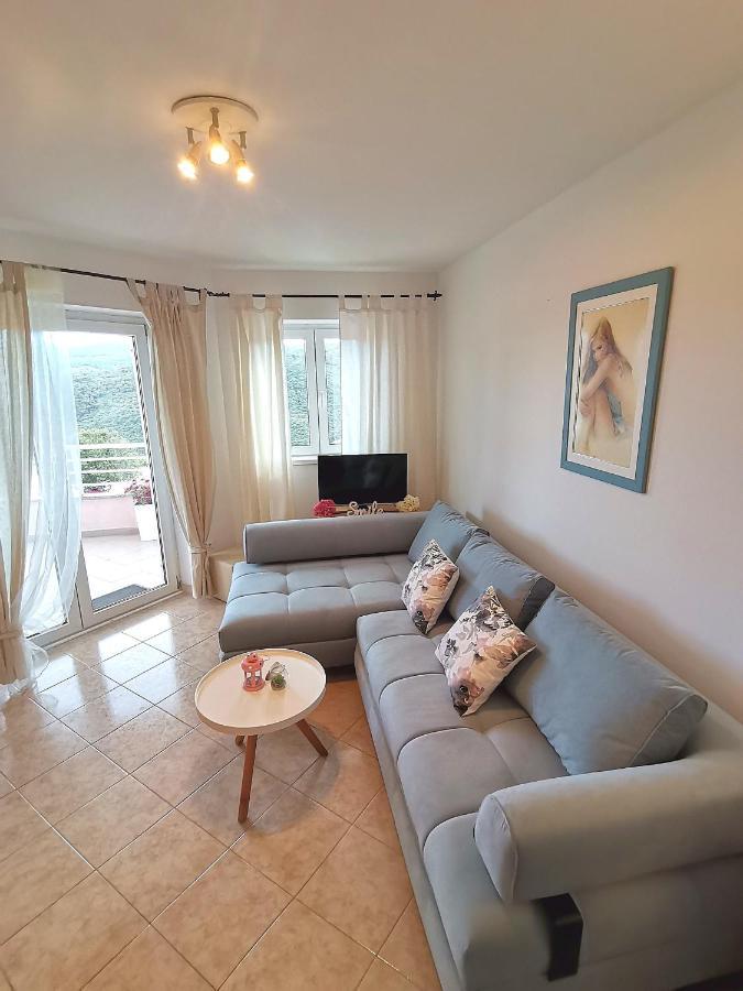 Lovely Apartment Branko Rabac With Balcony And Parking 외부 사진